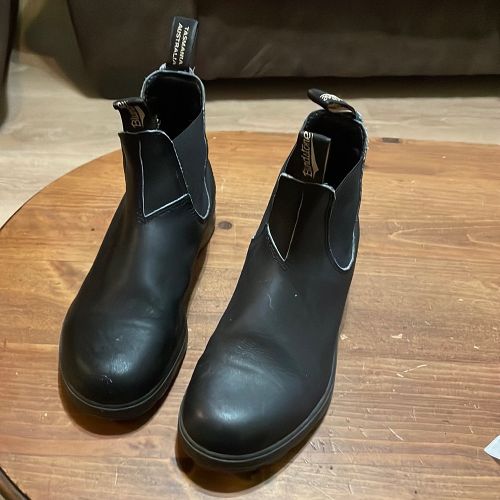 Blundstones